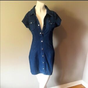 VINTAGE GUESS SLIM FITTED MINI DENIM
DRESSES SIZE M